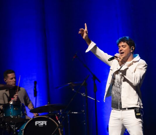 JORGE VERCILLO canta hoje(21) no Polytheama jorge