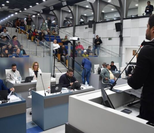Auxílio-FUNERAL: Veto a parcelamento será votado terça(18) AUXÍLIO