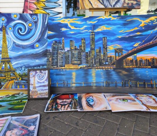 Praça da Catedral: Arte, antiguidades e economia criativa no no domingo(23) praça