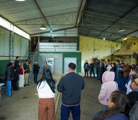 Agricultores familiares de Jarinu declaram apoio a Luiz Fernando e João Paulo agricultores