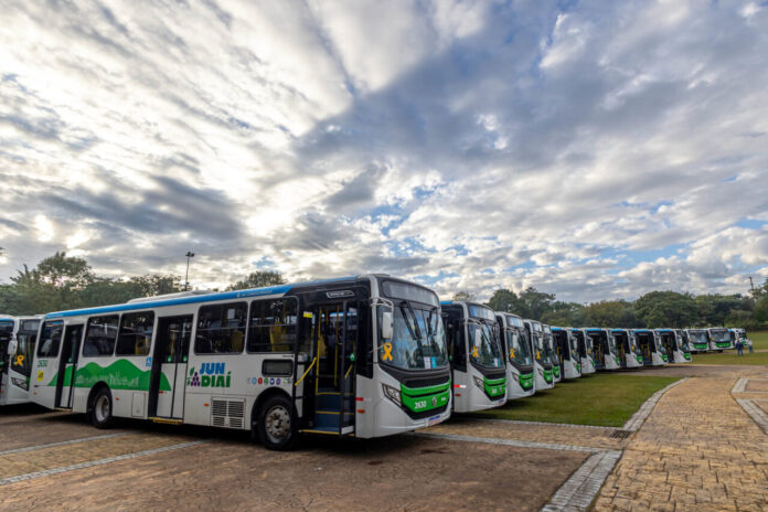 ônibus
