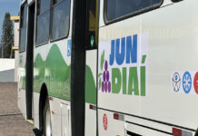 ÔNIBUS de graça e com horários especiais neste domingo(4) ônibus