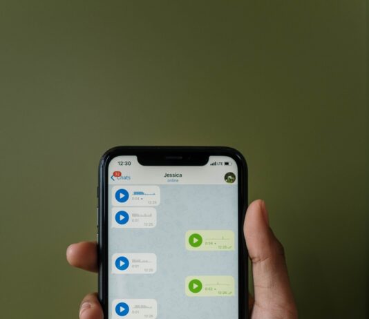 Seu próximo emprego pode chegar num ÁUDIO audio