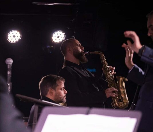 Brasil Jazz Sinfônica traz BATUTAS ao Centro das Artes brasil