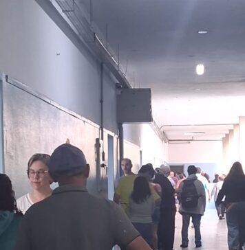 Eleições: Votação tranquila, com poucas filas e sem santinhos eleições