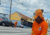 ELEIÇÕES: Santinhos emporcalham ruas. Filas em várias zonas de votação eleições