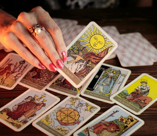 SORTE ou buscas? Veja os conselhos das cartas!!! sorte